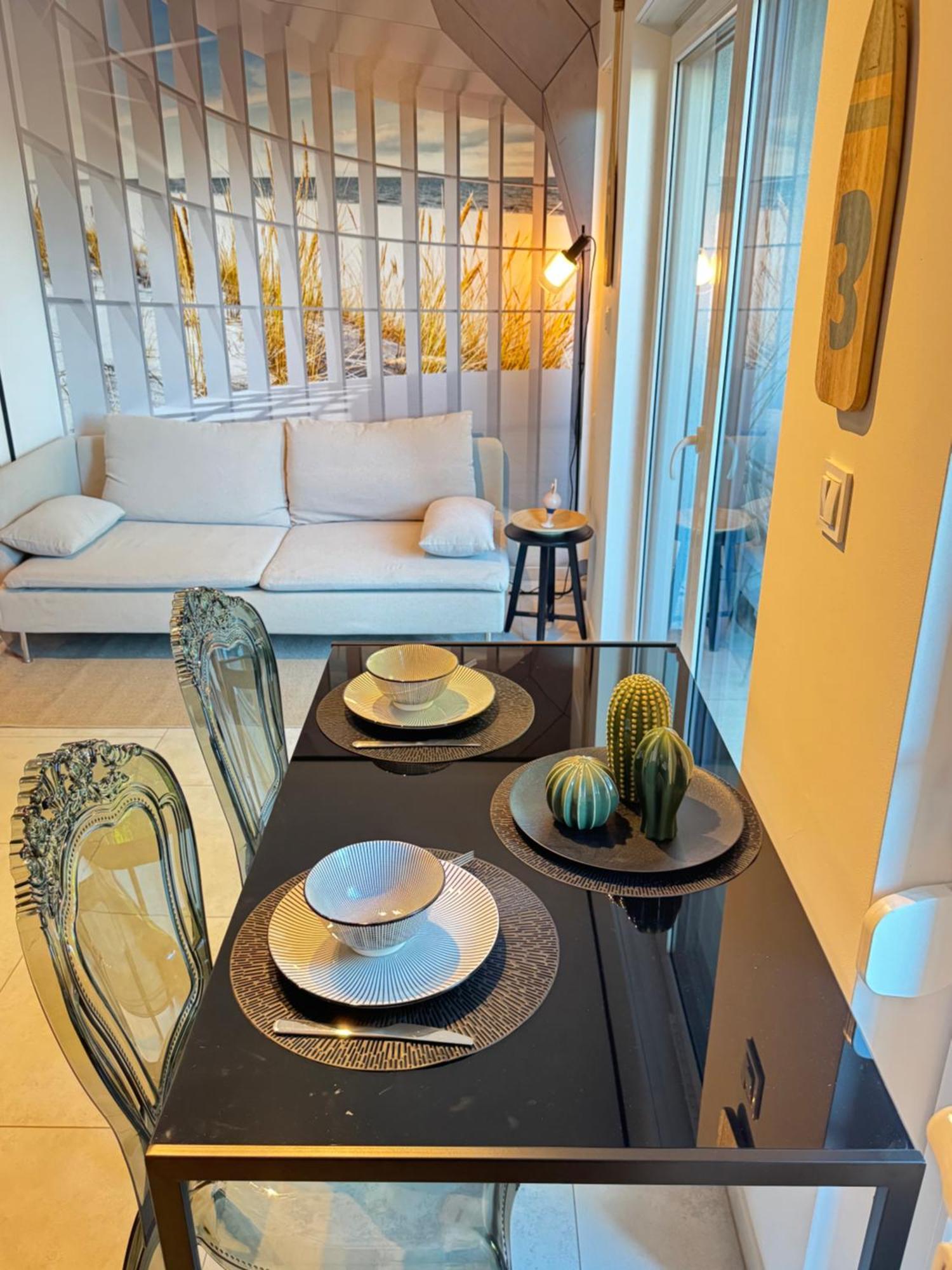 Marina 6 Delux Apartment Niechorze Bagian luar foto
